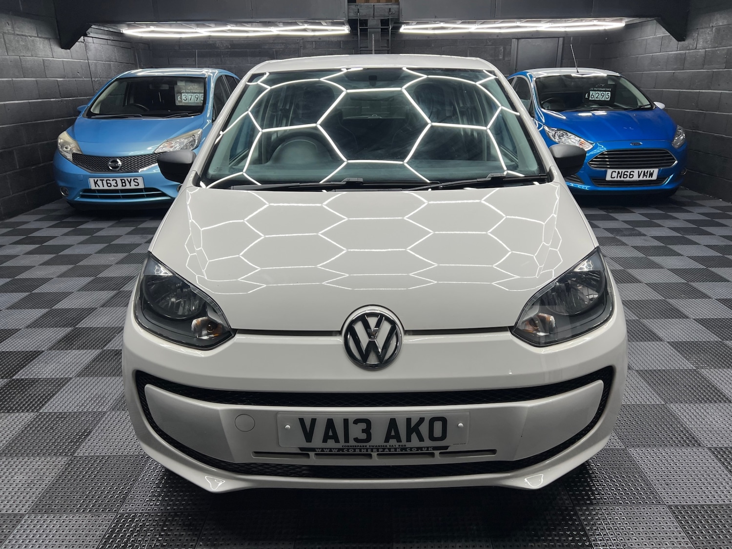 Used Volkswagen up! 2013 for sale - 76554181: Photo 8