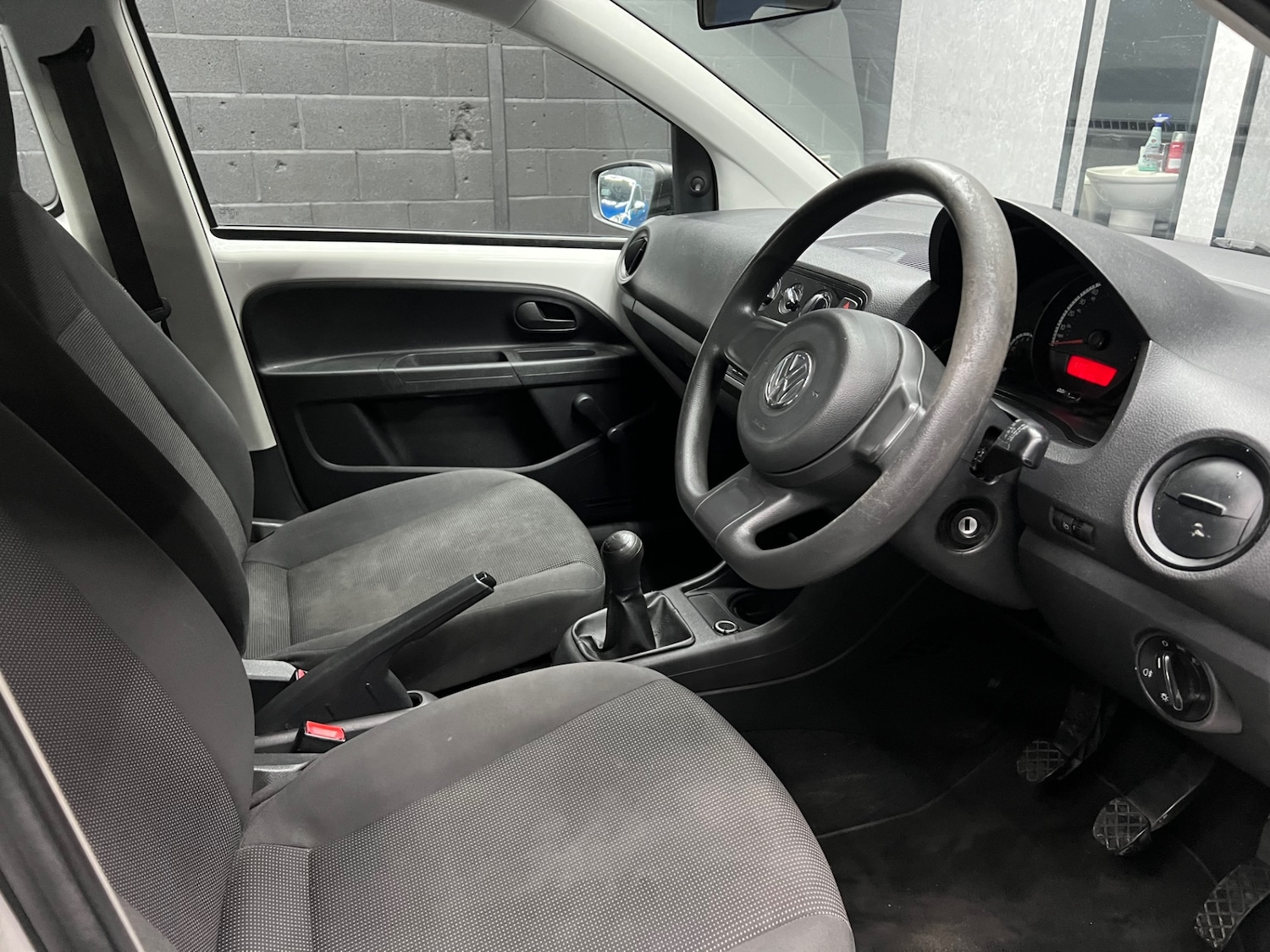 Used Volkswagen up! 2013 for sale - 76554181: Photo 9