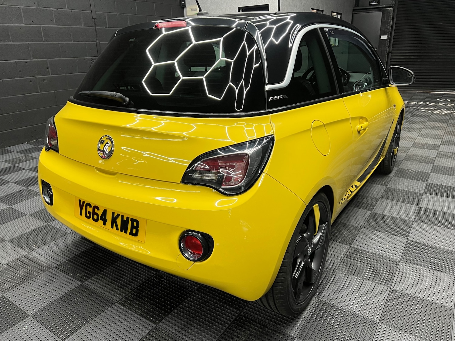 Used Vauxhall ADAM 2014 for sale - 78092852: Photo 3