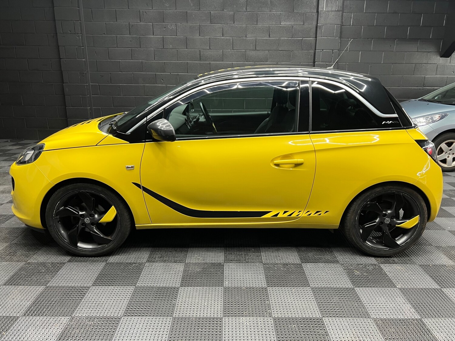 Used Vauxhall ADAM 2014 for sale - 78092852: Photo 6