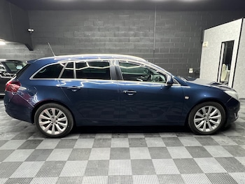 Used Vauxhall Insignia 2014 for sale - 77106084: Photo