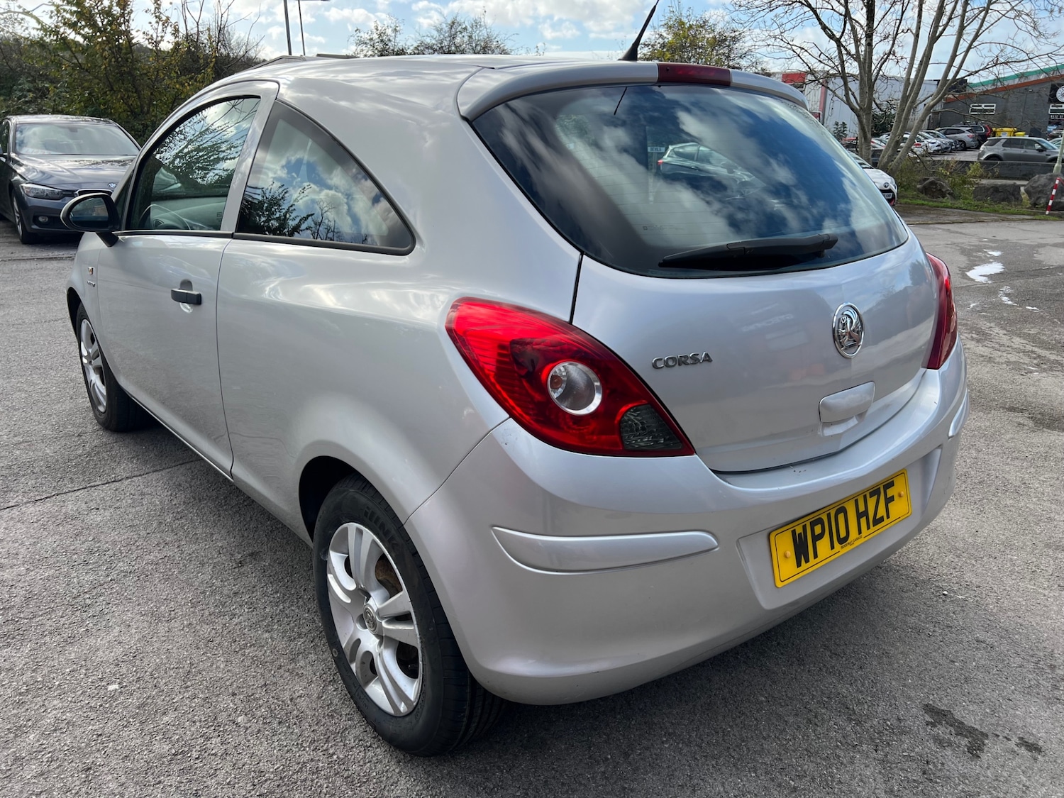 Used Vauxhall Corsa 2010 for sale - 76382724: Photo 5