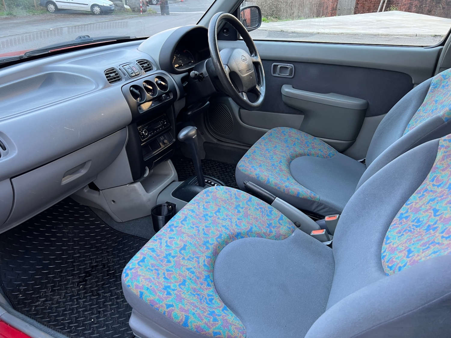 Used Nissan Micra 2000 for sale - 76333207: Photo 10