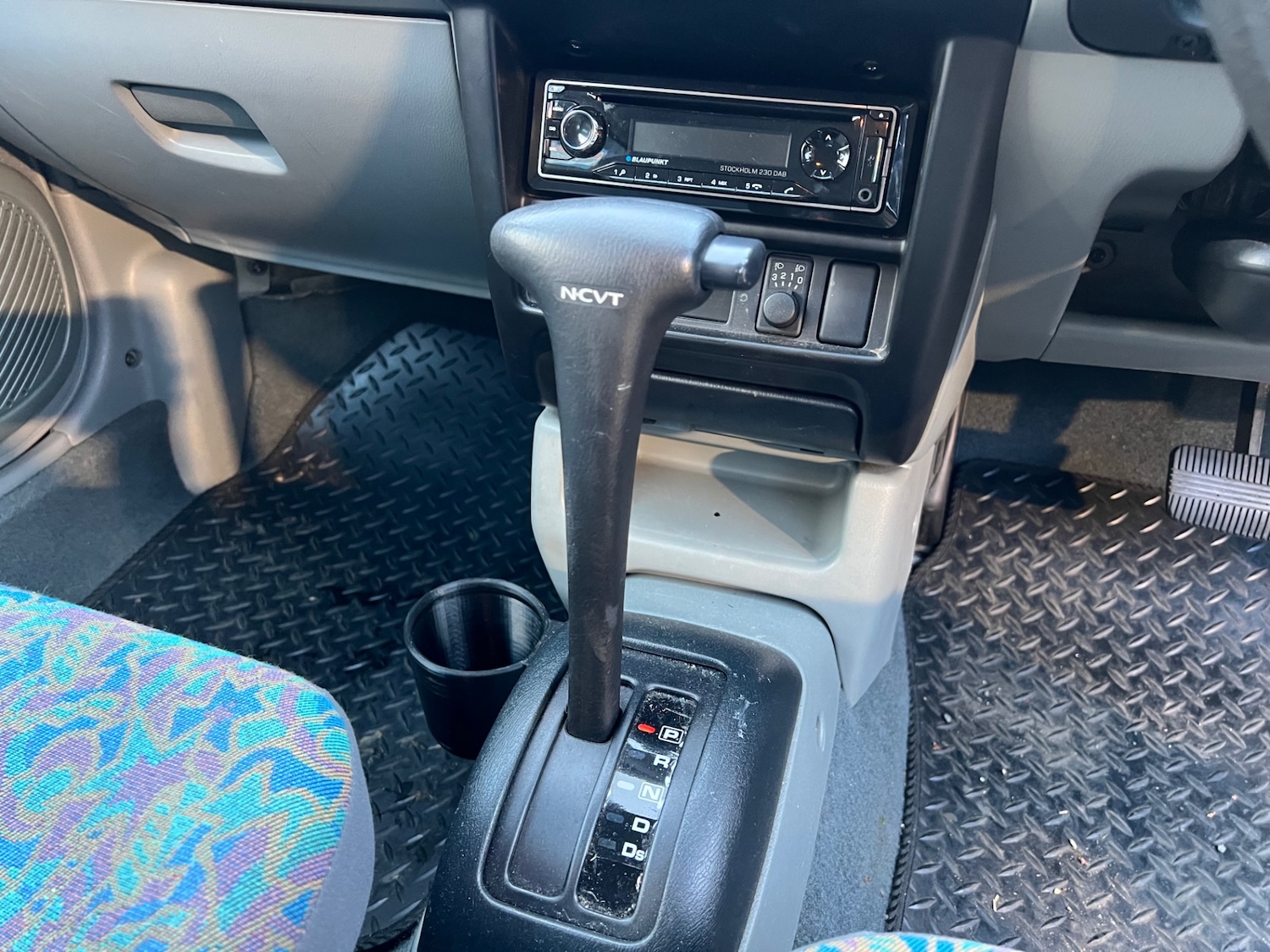 Used Nissan Micra 2000 for sale - 76333207: Photo 13