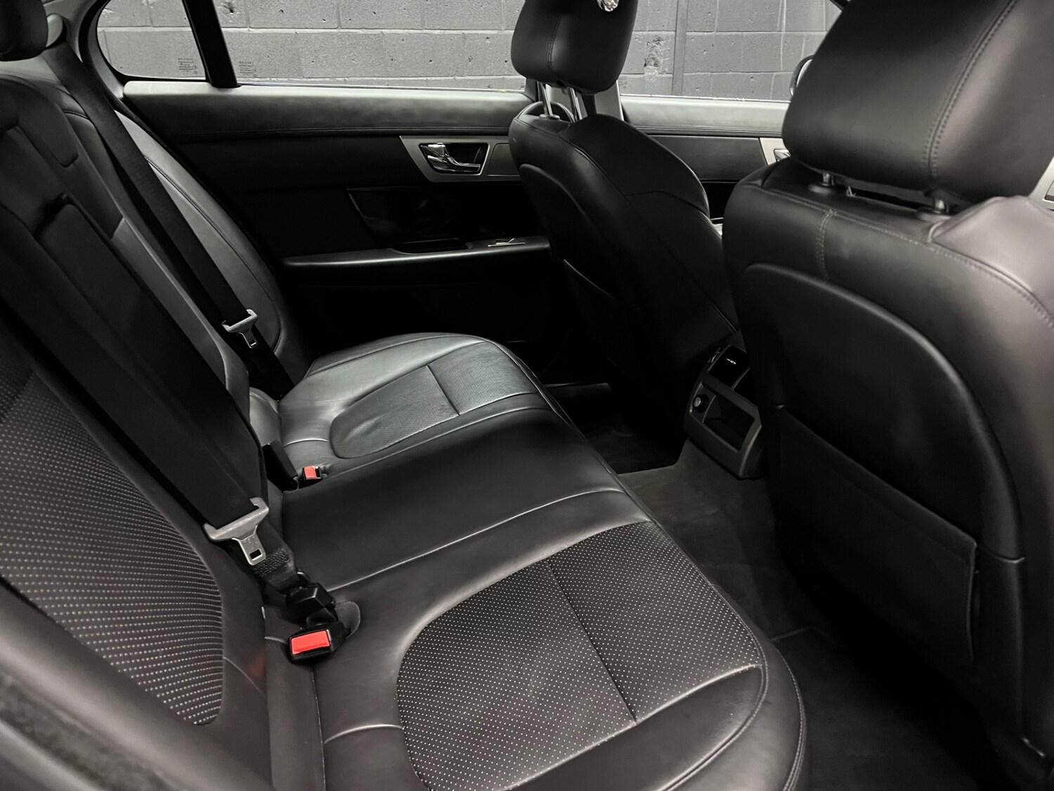 Used Jaguar XF 2011 for sale - 77592426: Photo 15