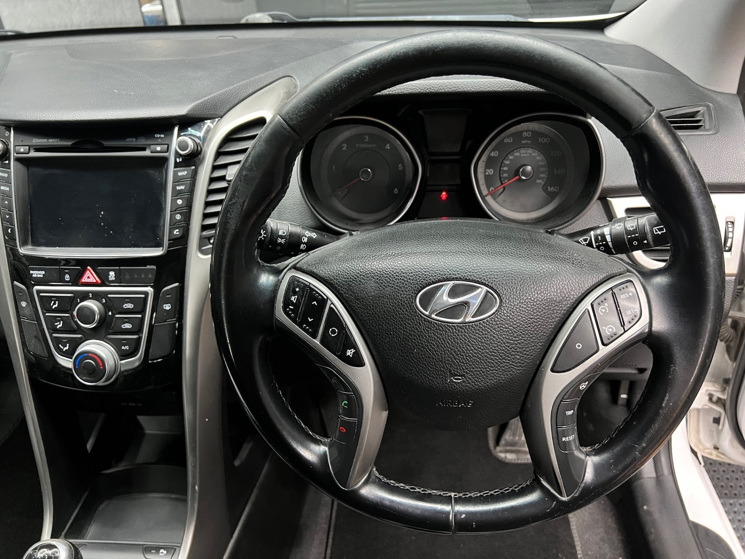 Used Hyundai i30 2015 for sale - 75472239: Photo 12