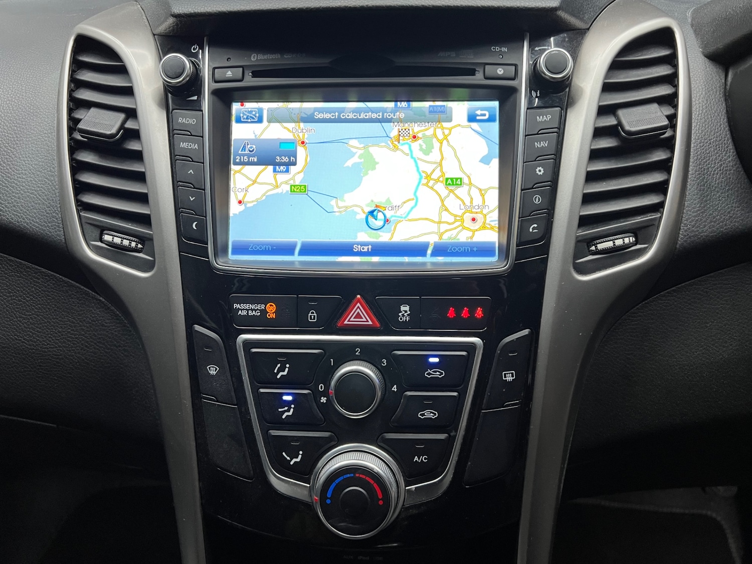 Used Hyundai i30 2015 for sale - 75472239: Photo 13