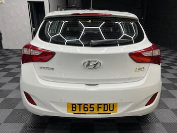 Used Hyundai i30 2015 for sale - 75472239: Photo