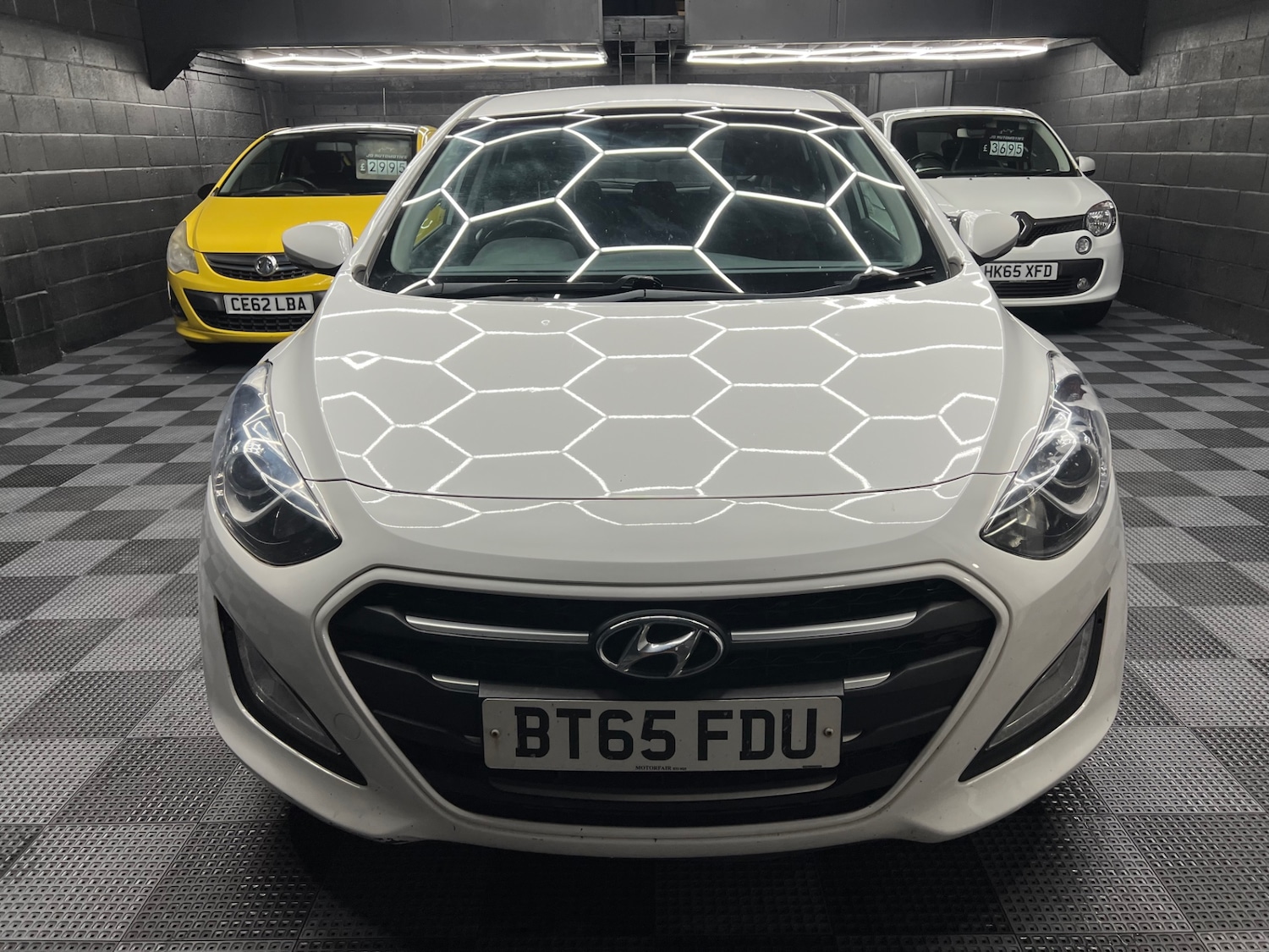 Used Hyundai i30 2015 for sale - 75472239: Photo 8