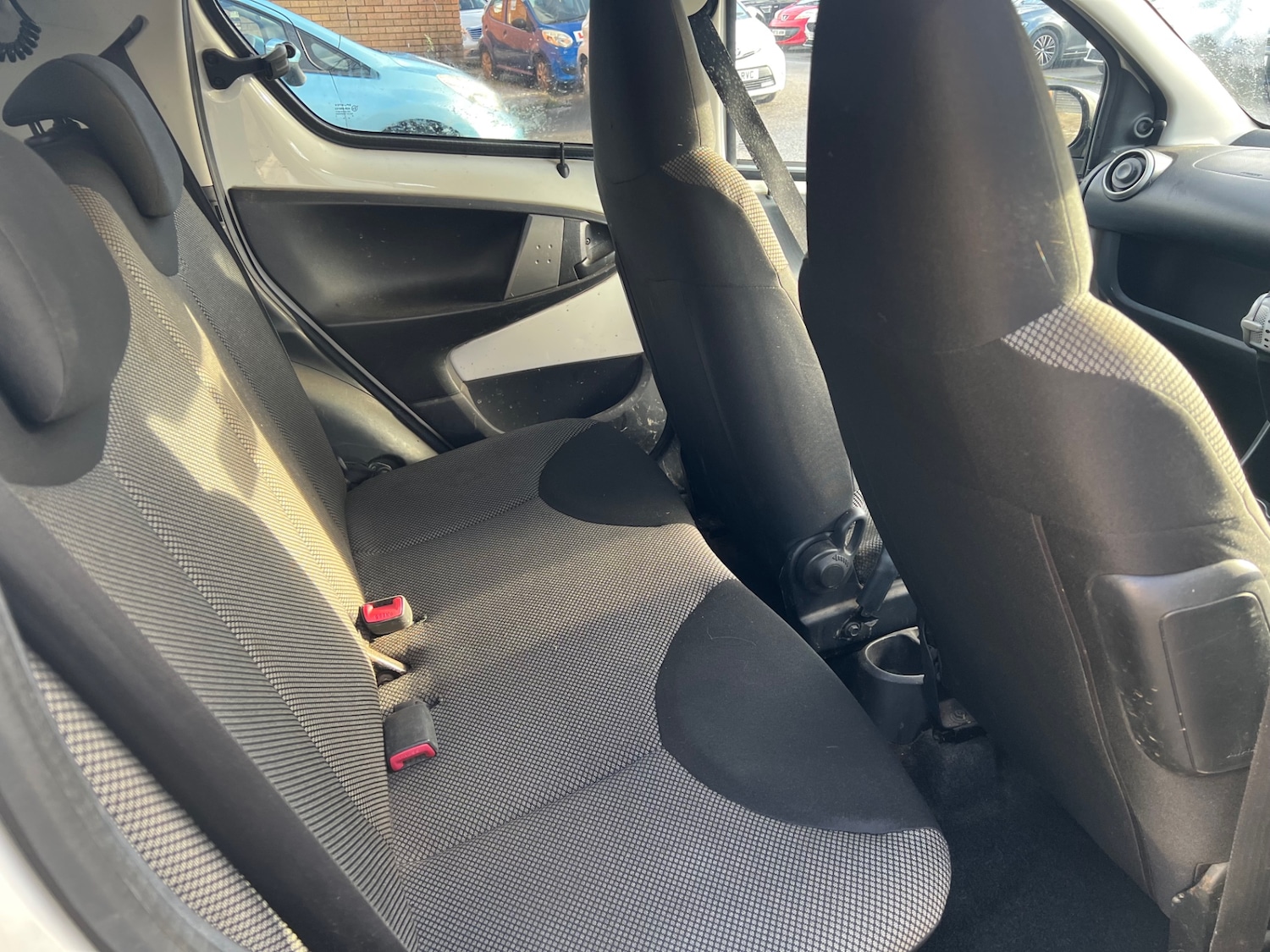 Used Toyota AYGO 2012 for sale - 77125095: Photo 12