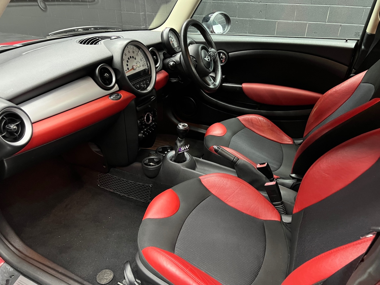 Used MINI Hatch 2011 for sale - 78139468: Photo 10