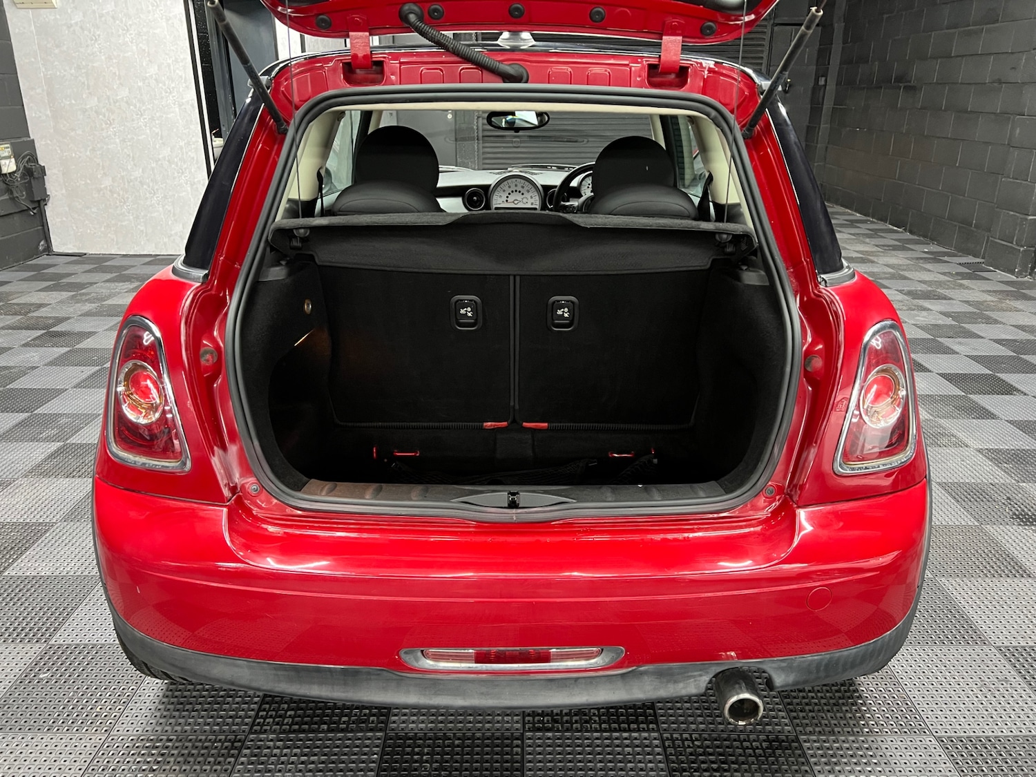 Used MINI Hatch 2011 for sale - 78139468: Photo 13