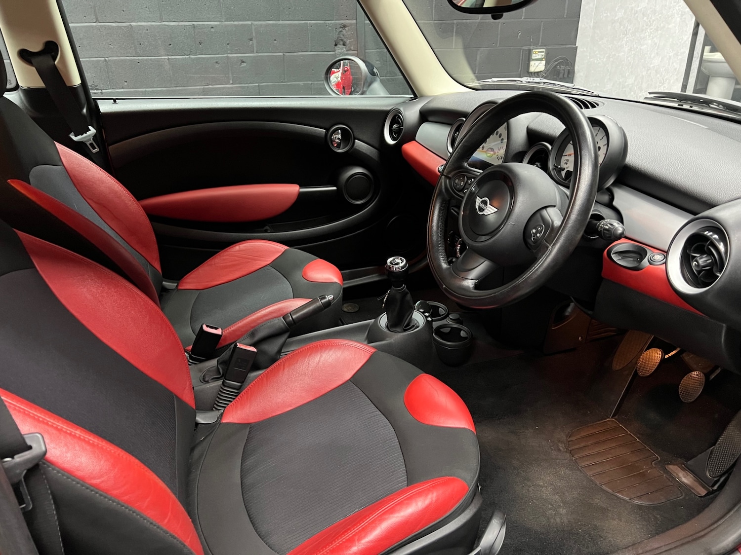 Used MINI Hatch 2011 for sale - 78139468: Photo 9