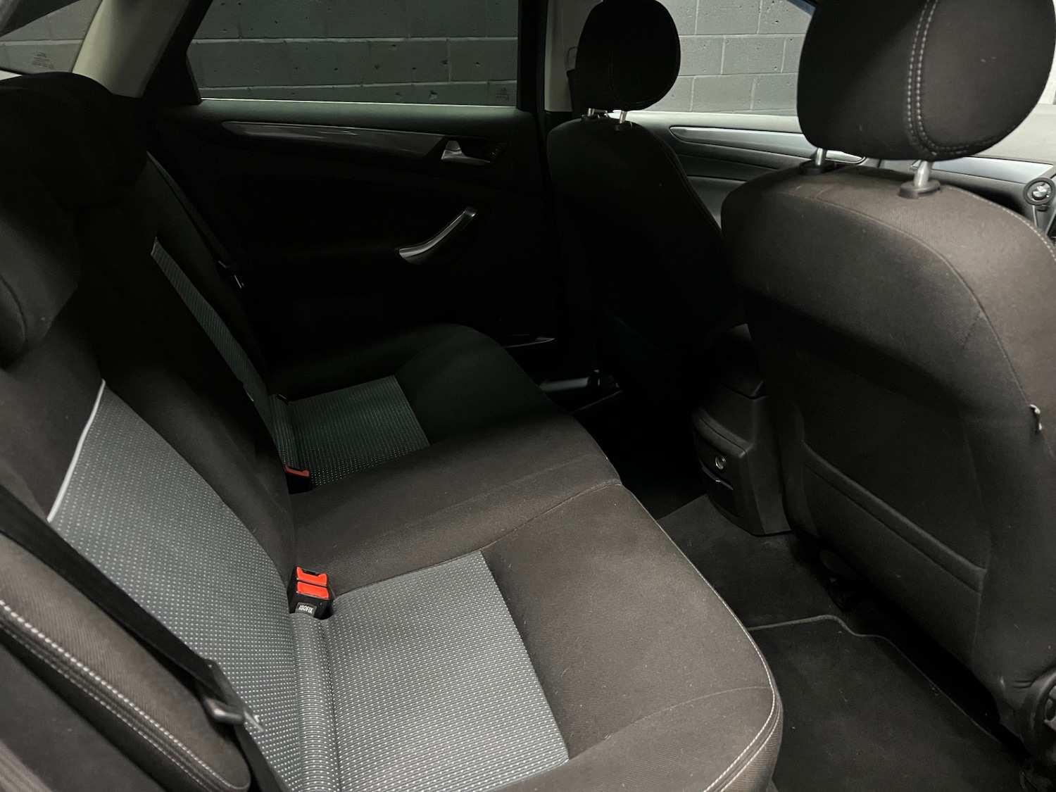 Used Ford Mondeo 2012 for sale - 76589766: Photo 14