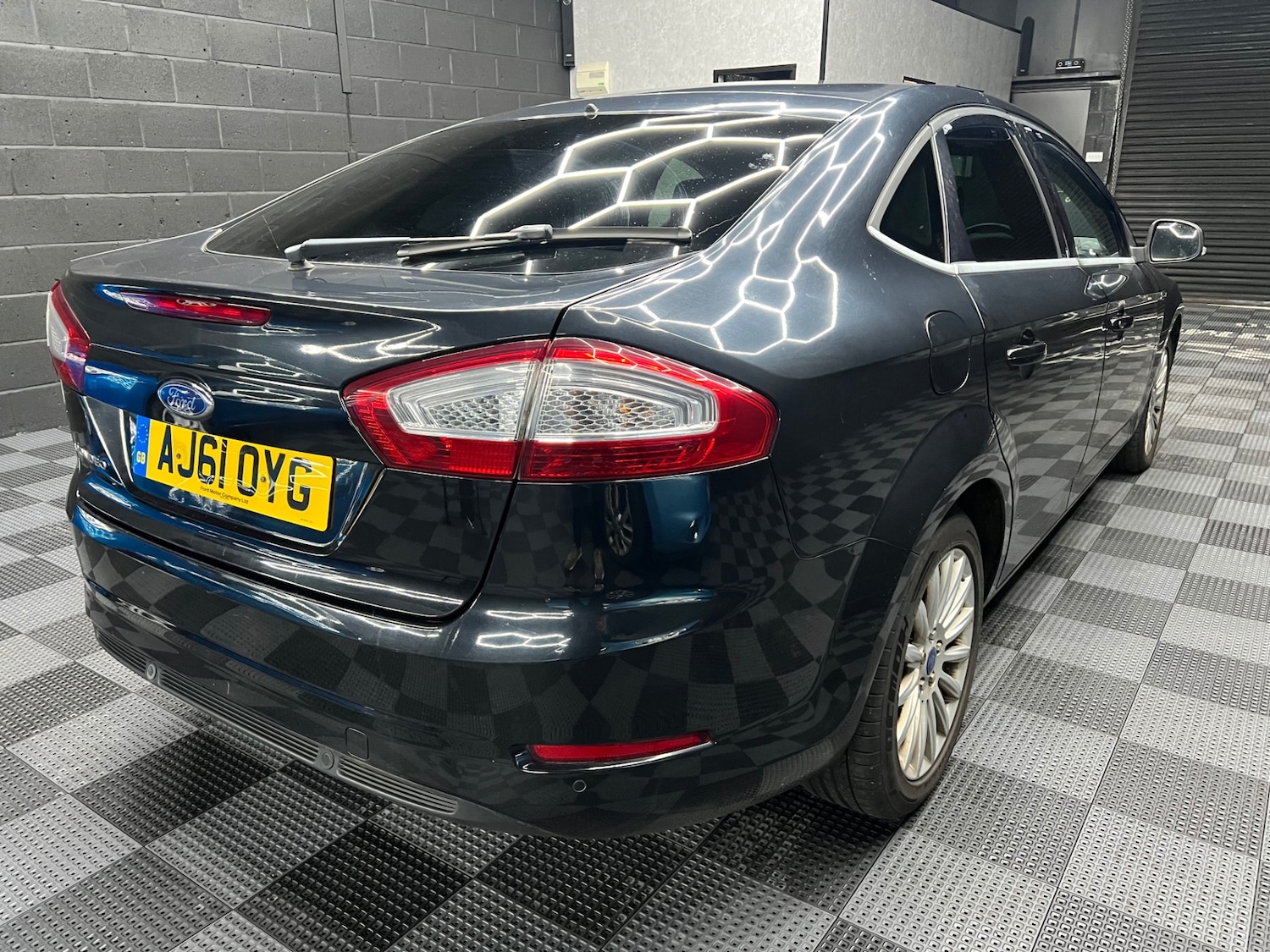 Used Ford Mondeo 2012 for sale - 76589766: Photo 3