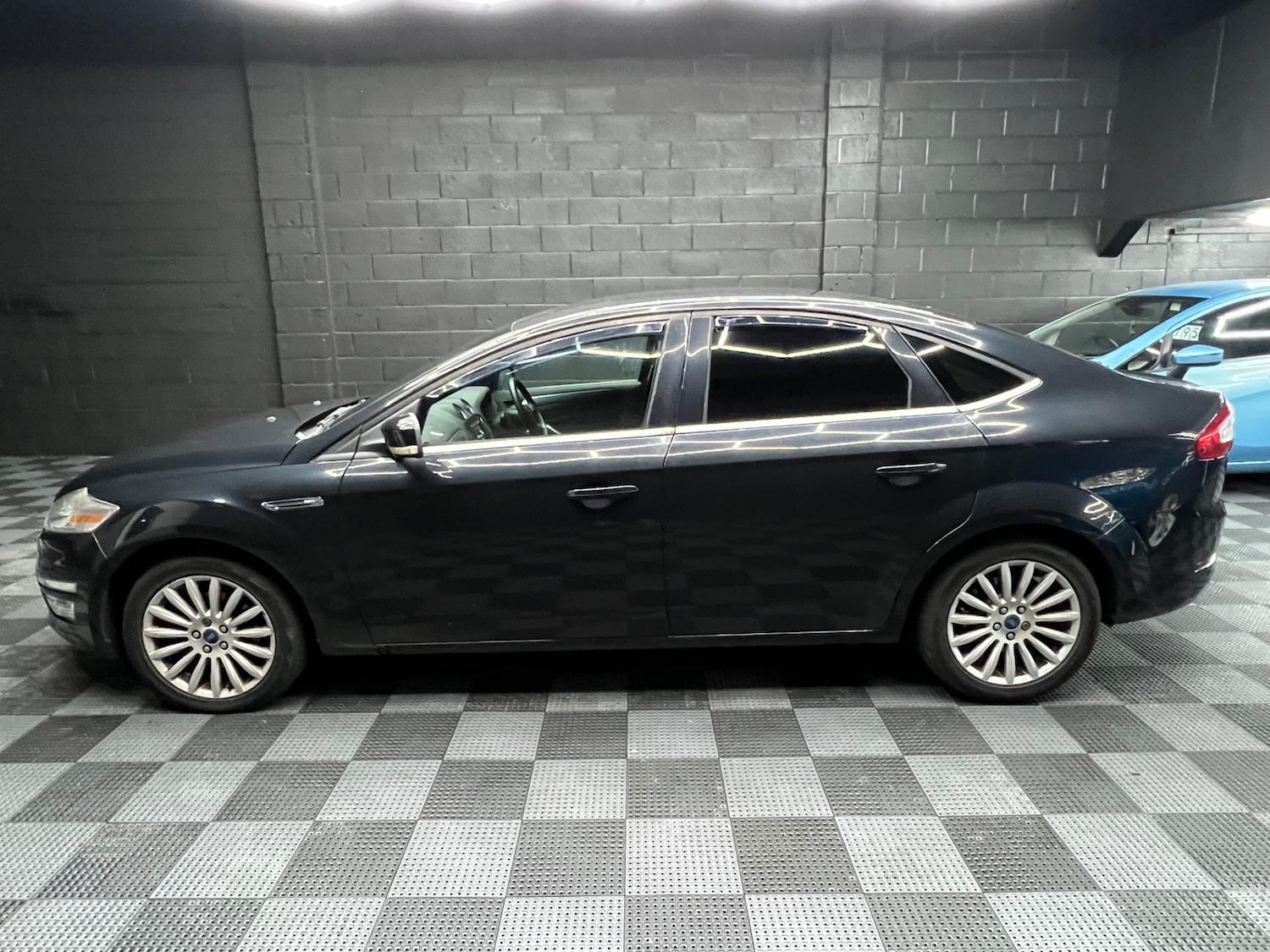 Used Ford Mondeo 2012 for sale - 76589766: Photo 6