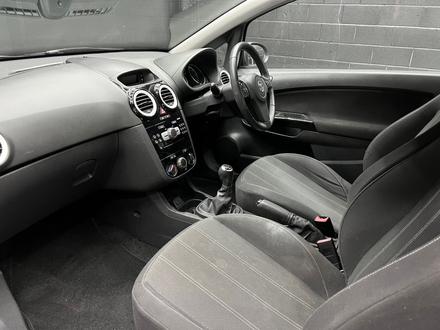 Used Vauxhall Corsa 2013 for sale - 78165588: Photo 9