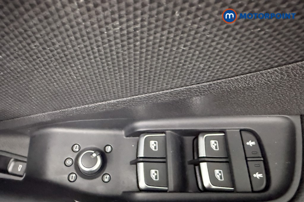 Used Audi Q2 for sale - 76681994: Photo 27