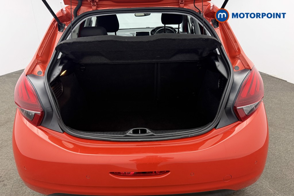 Used Peugeot 208 2017 for sale - 76653557: Photo 13