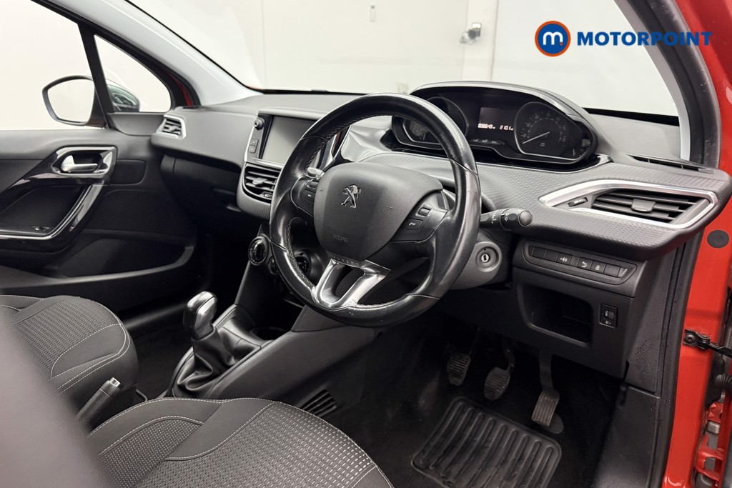 Used Peugeot 208 2017 for sale - 76653557: Photo 14