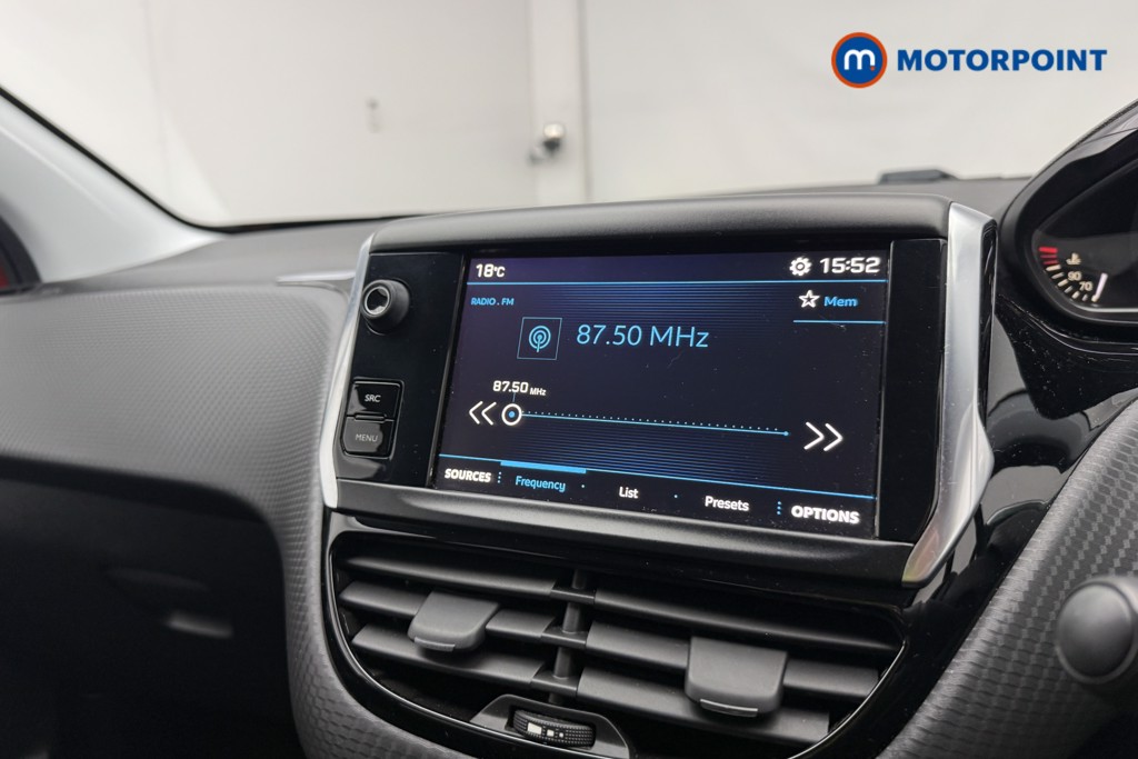 Used Peugeot 208 2017 for sale - 76653557: Photo 18