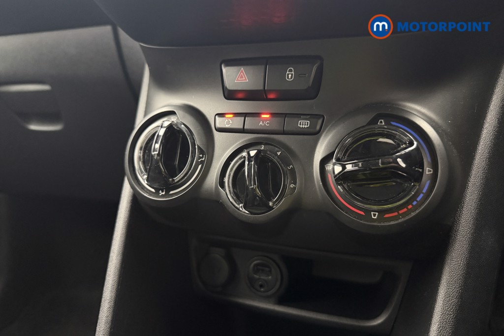 Used Peugeot 208 2017 for sale - 76653557: Photo 20