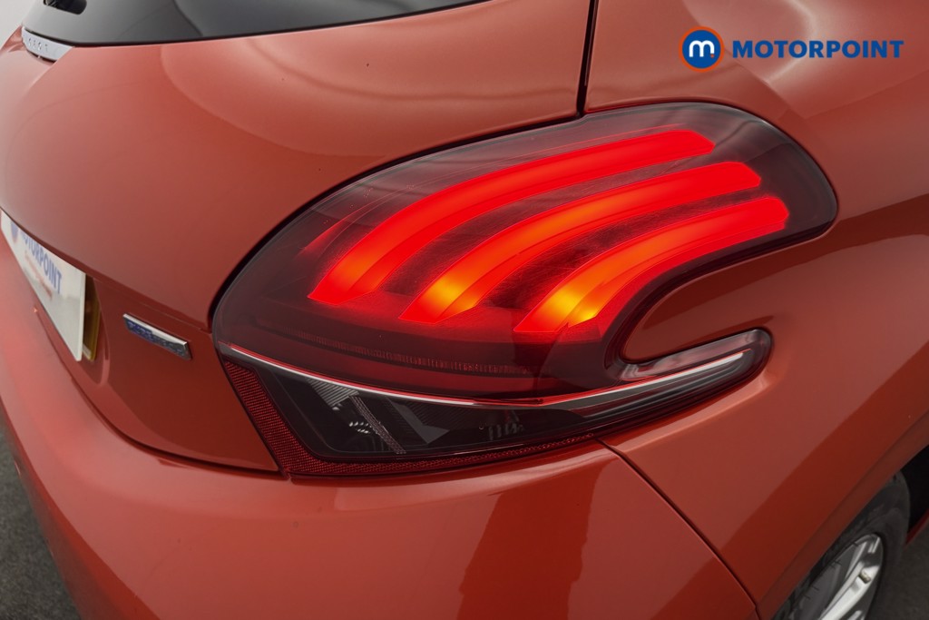 Used Peugeot 208 2017 for sale - 76653557: Photo 23