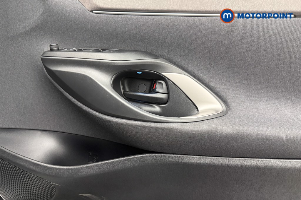 Used Toyota Yaris Cross 2022 for sale - 77125461: Photo 26