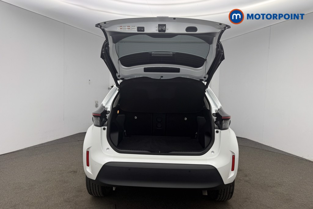 Used Toyota Yaris Cross 2022 for sale - 77125461: Photo 28