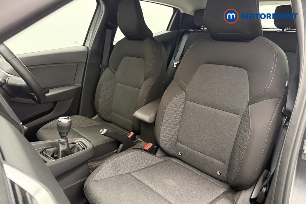 Used Renault Clio 2023 for sale - 77435749: Photo 11