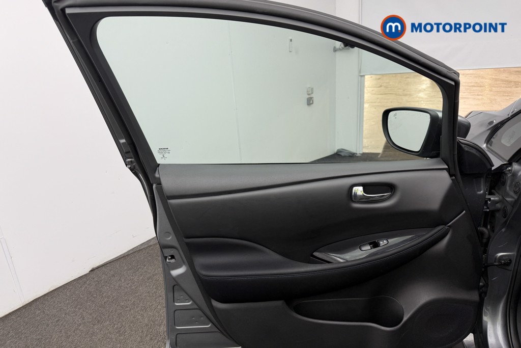 Used Nissan Leaf 2022 for sale - 76131842: Photo 12