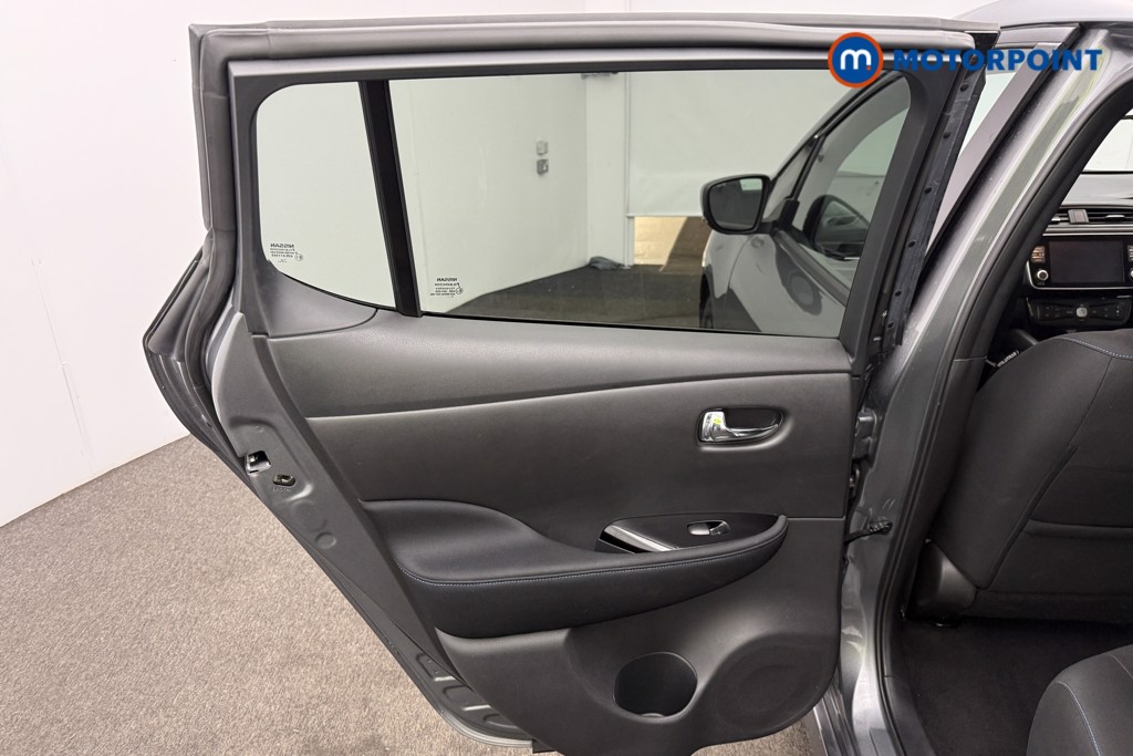 Used Nissan Leaf 2022 for sale - 76131842: Photo 14