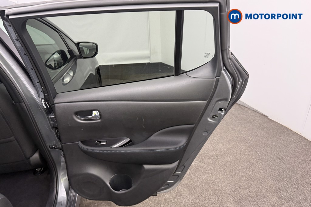 Used Nissan Leaf 2022 for sale - 76131842: Photo 20