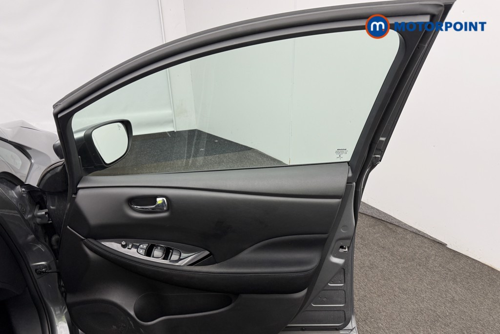 Used Nissan Leaf 2022 for sale - 76131842: Photo 23