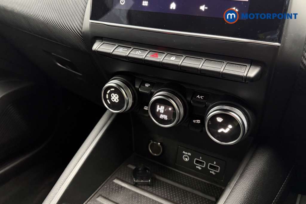 Used Renault Captur 2021 for sale - 77340576: Photo 21