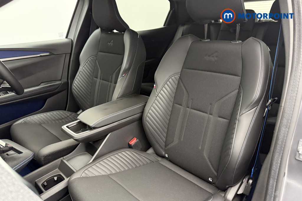 Used Renault Scenic E-Tech 2024 for sale - 76352803: Photo 11