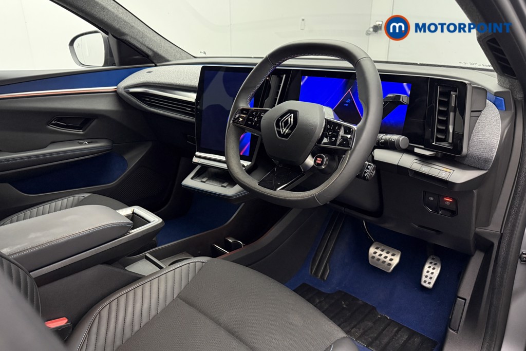 Used Renault Scenic E-Tech 2024 for sale - 76352803: Photo 15