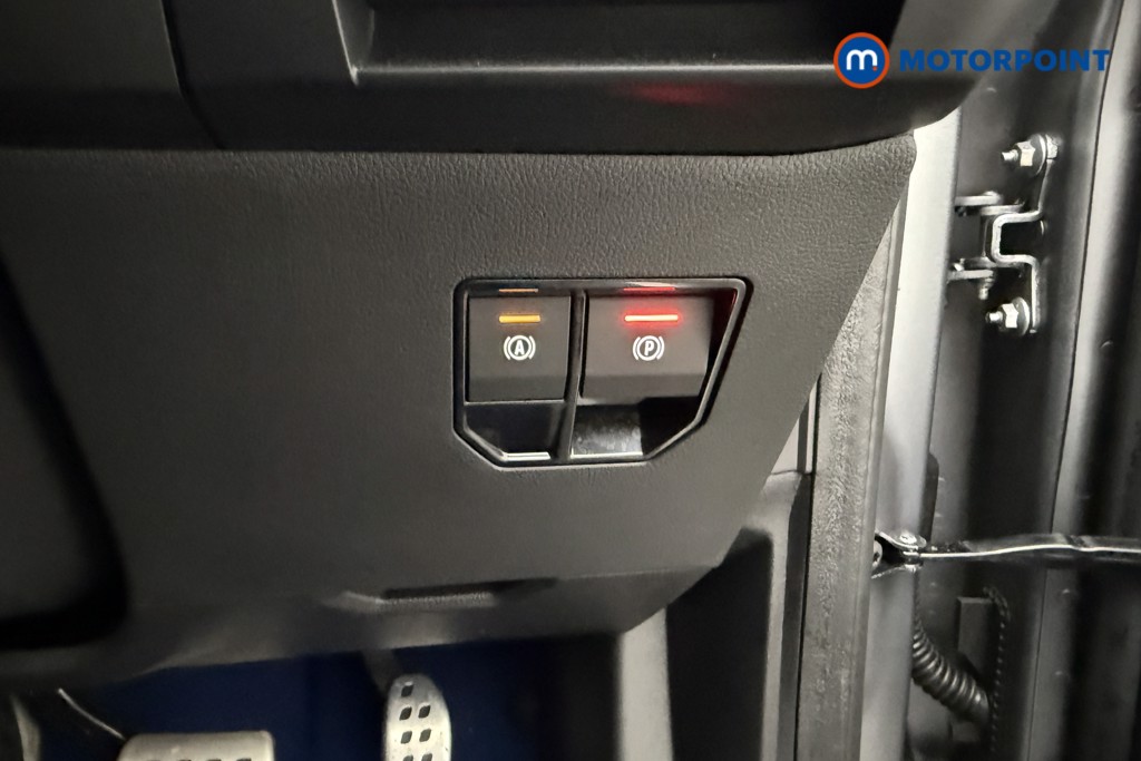 Used Renault Scenic E-Tech 2024 for sale - 76352803: Photo 27