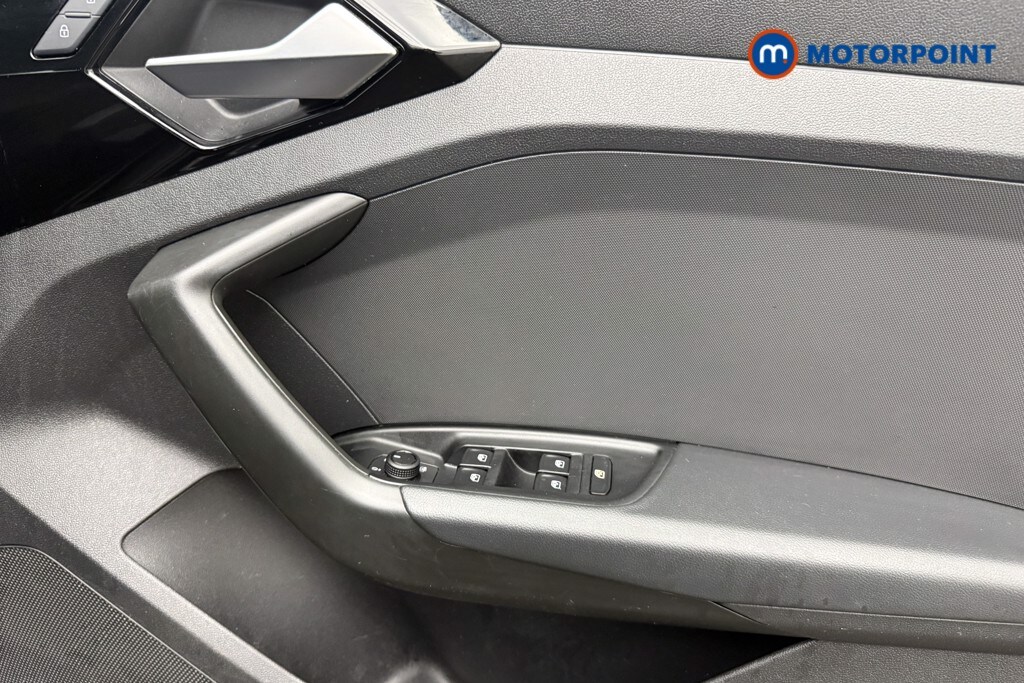 Used Audi A1 for sale - 77650675: Photo 24