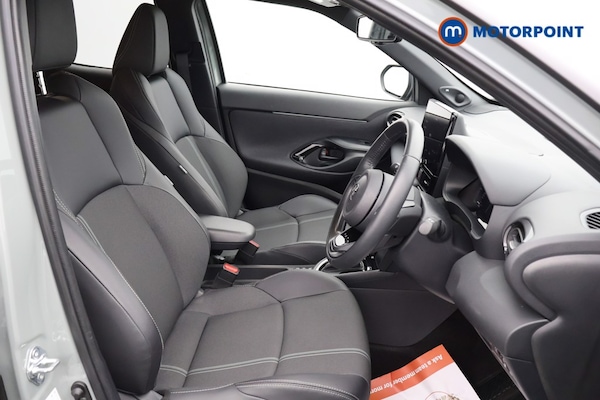 Used Toyota Yaris Cross 2024 for sale - 76218038: Photo 17