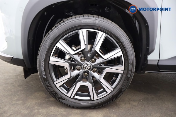 Used Toyota Yaris Cross 2024 for sale - 76218038: Photo 24