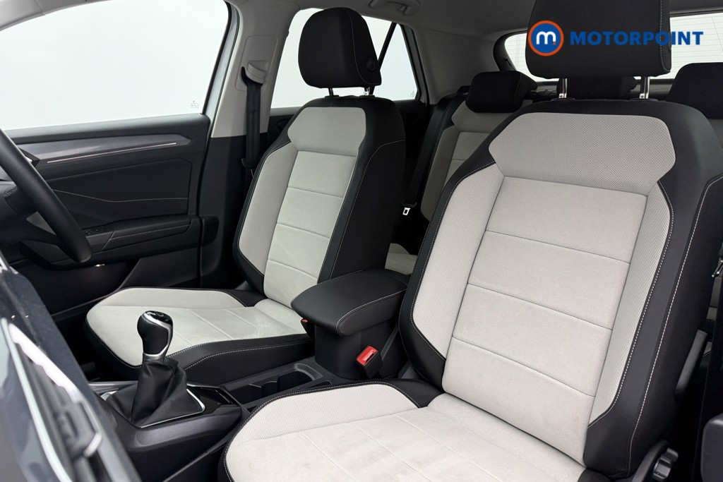 Used Volkswagen T-Roc 2022 for sale - 77312867: Photo 11