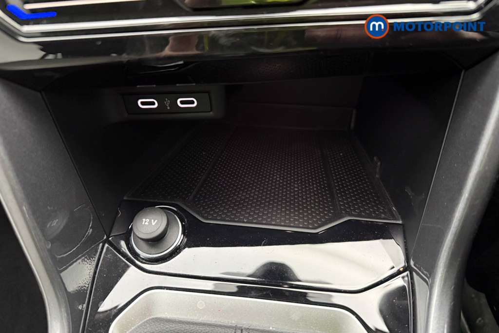 Used Volkswagen T-Roc 2022 for sale - 77312867: Photo 23