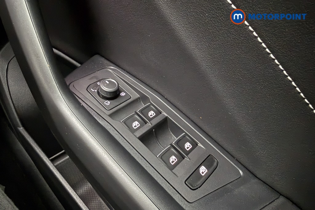 Used Volkswagen T-Roc 2022 for sale - 77312867: Photo 25