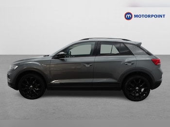 Used Volkswagen T-Roc 2021 for sale - 75776660: Photo