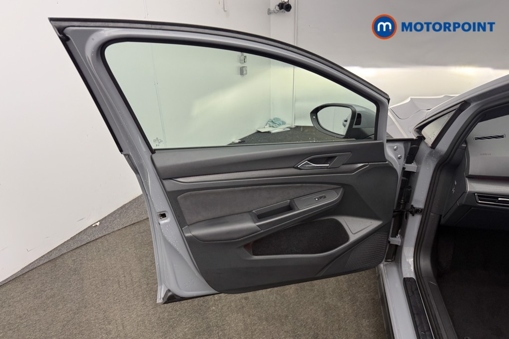 Used Volkswagen Golf 2023 for sale - 76739104: Photo 12