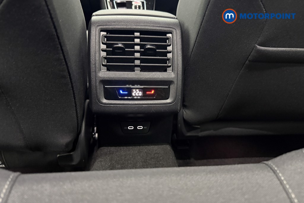 Used Volkswagen Golf 2023 for sale - 76739104: Photo 15