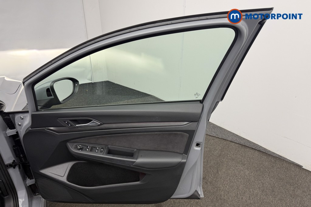 Used Volkswagen Golf 2023 for sale - 76739104: Photo 26