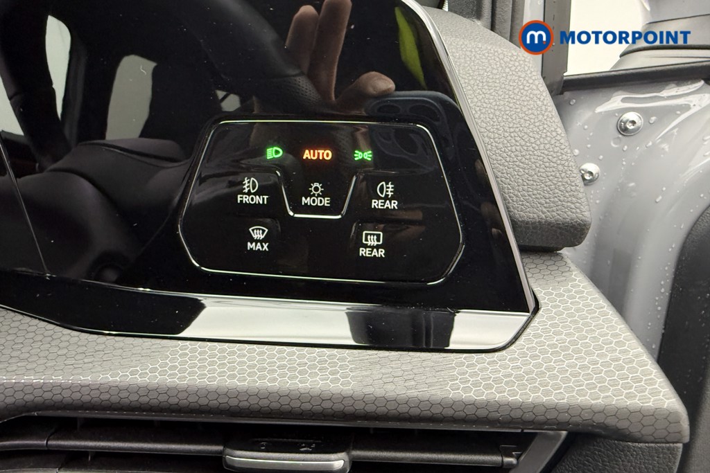 Used Volkswagen Golf 2023 for sale - 76739104: Photo 29