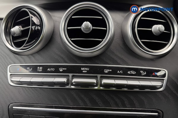 Used Mercedes-Benz GLC 2022 for sale - 75973112: Photo 24